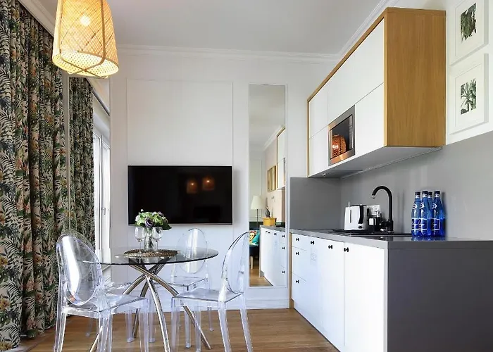 Apartment Wave3 - Monte Cassino By Oneapartments *